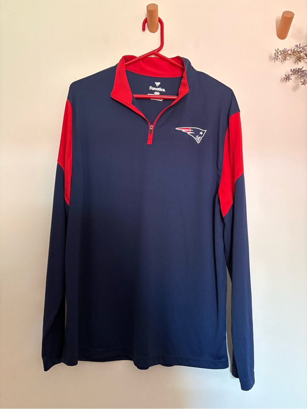 New England Patriots Fanatics Primary Logo Quarter Zip Pullover Men’s L Navy Red